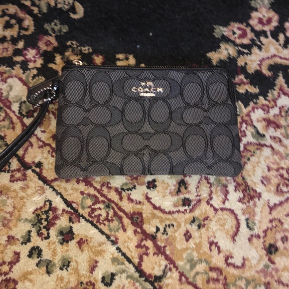 ✨Grey coach wallet✨ - Picture 2 of 4